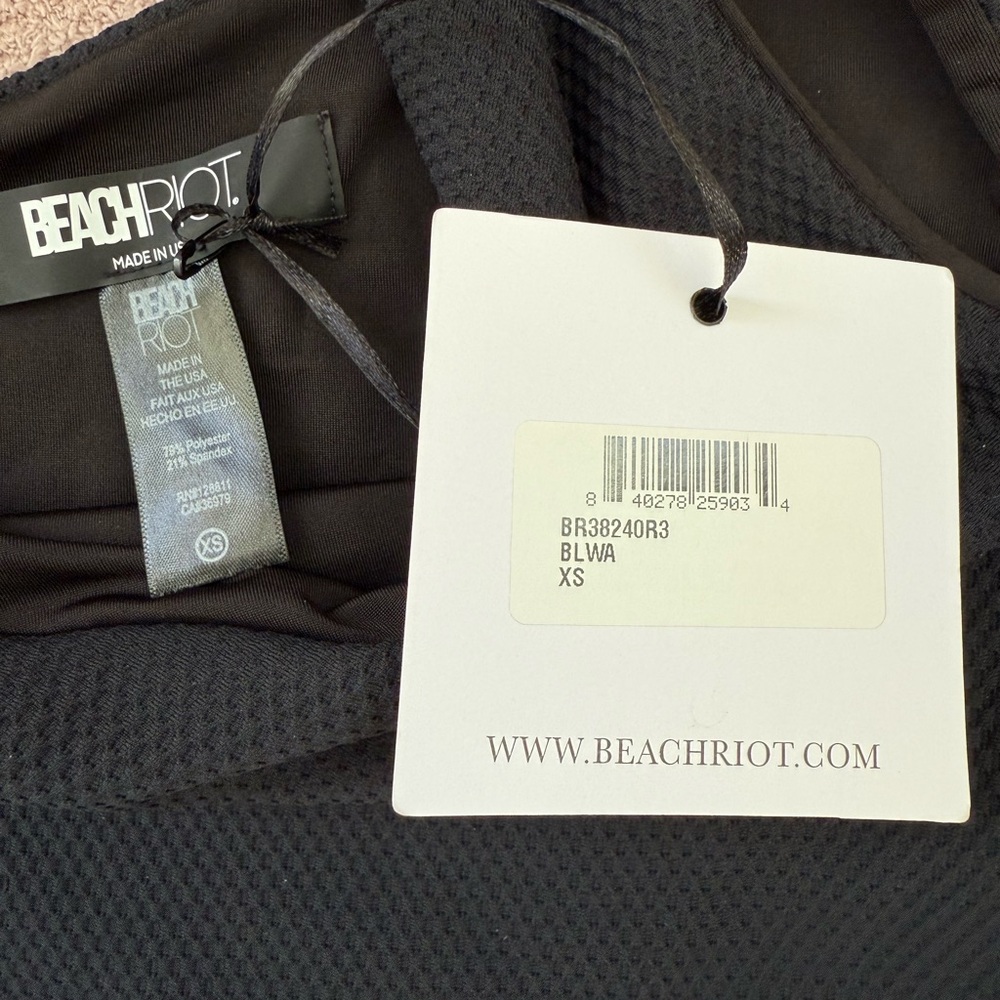 NEW - BEACH RIOT - ALBA ONE PIECE - BLACK WAFFLE - Picture 3 of 5